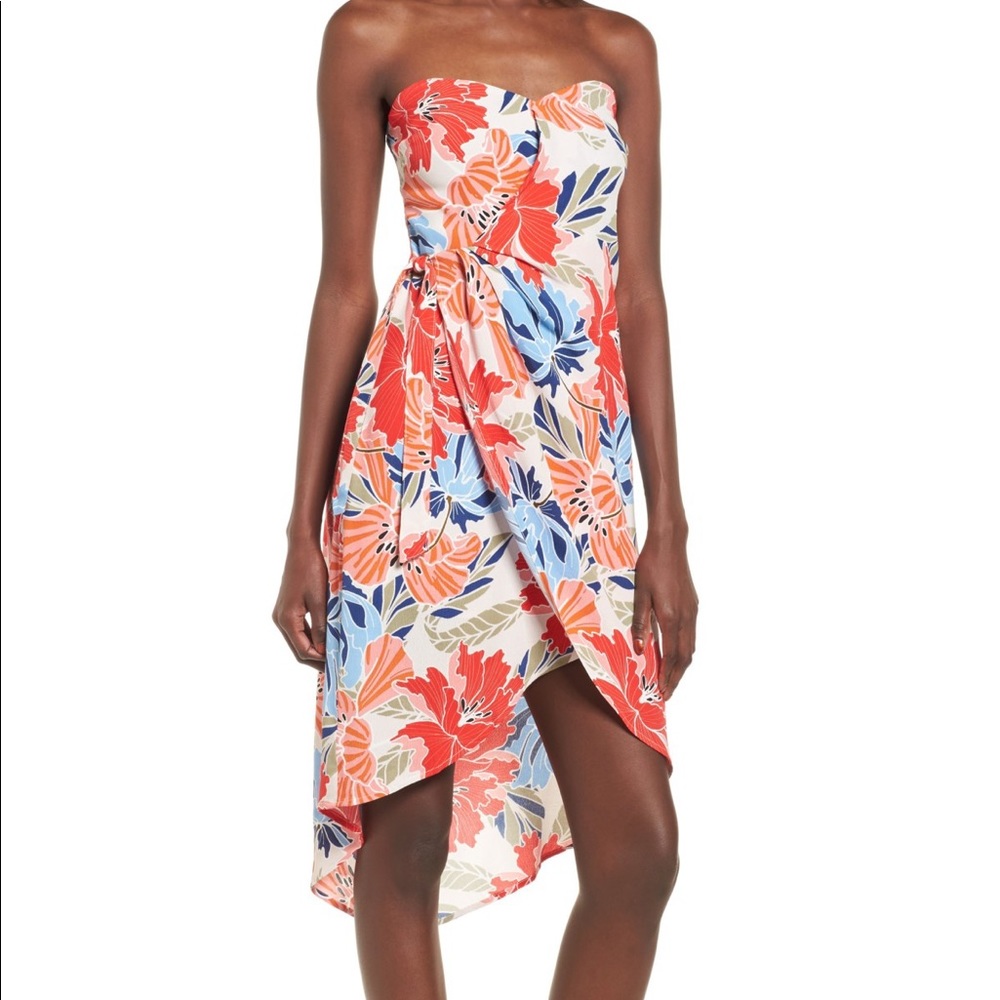 ASTR Josephina floral strapless dress (L)